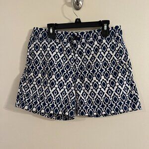 Banana Republic Navy & White Printed Shorts – Size 0 – 5” Inseam